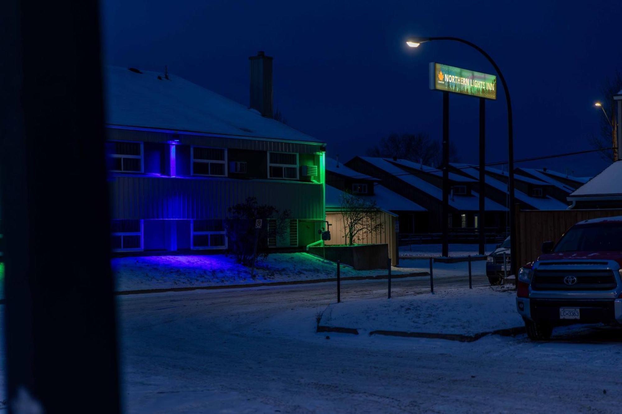 Northern Lights Inn Fort St. John Exterior foto
