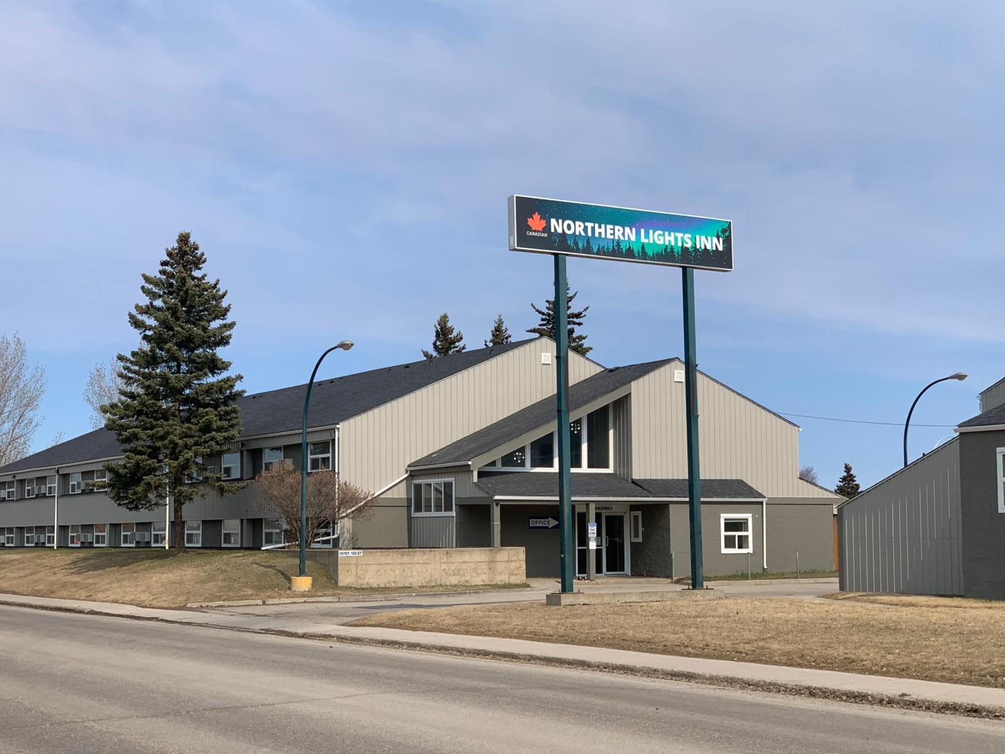 Northern Lights Inn Fort St. John Exterior foto